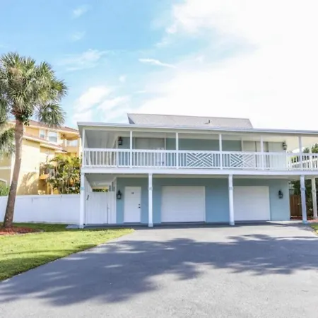 100 Tarpon Villa